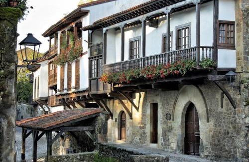 Miengo Ski Chalet | Chalet con piscina entre Liencres y Suances