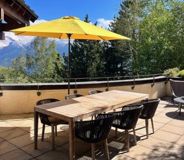 Villard-Reculas Ski Chalet | Chalet d'architecte-Alpe d'Huez 9p- 4ch- 1bureau