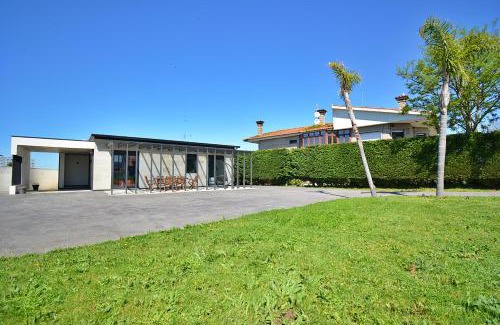 Vilanova House | Chalet de playa con piscina en As Sinas