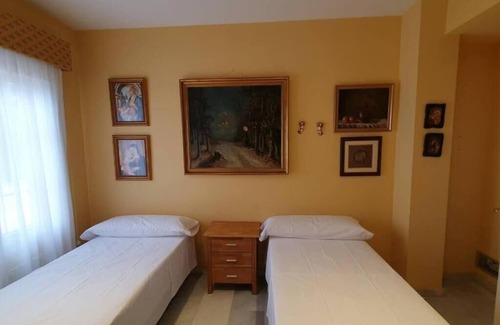 El Brillante Ski Chalet | Chalet en el Brillante, la Mejor Zona de Córdoba Capital Para 10 Personas