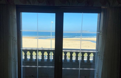 Nigran Ski Chalet | Chalet EN Primera Linea DE MAR EN Playa America
