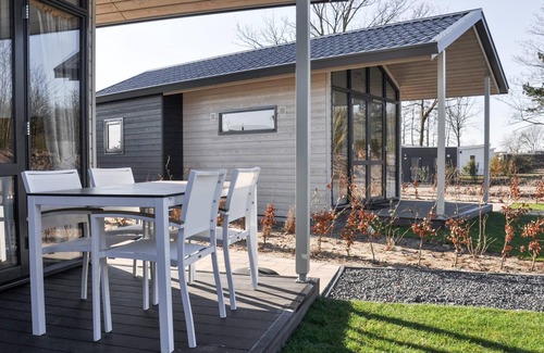 Municipality of Hellevoetsluis House | Chalet for 4 persons with terrace