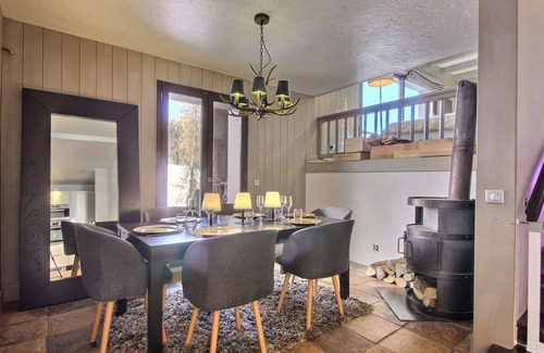 Plagne 1800 Ski Chalet | Chalet for 14, jacuzzi and garage