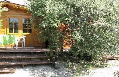 Ventoux-Comtat-Venaissin Cottage | Chalet in Provencal pine forest