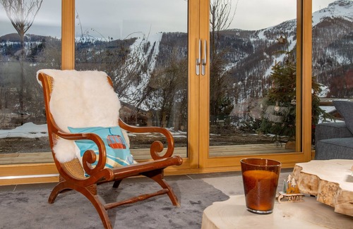 Saint-Etienne-de-Tinee House | Chalet Gemme - Magnifique chalet, piscine & sauna