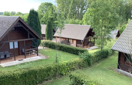 Auquainville Ski Chalet | Chalet-gite 6p. Normandie Piscine Heated from Mid-May to End of September