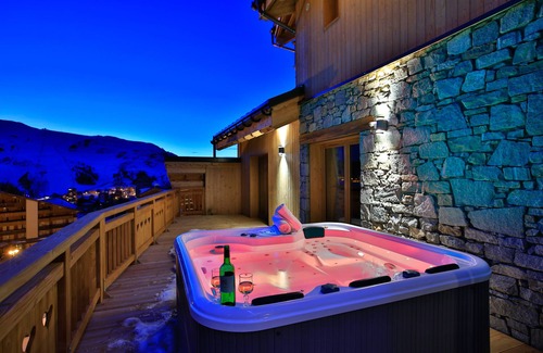Plagne Soleil Ski Chalet | Chalet Hellebore - Plagne Soleil
