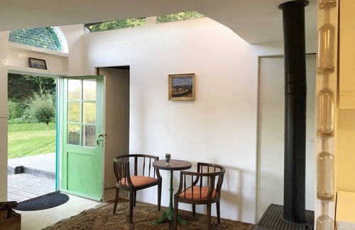 Saint-Remy-Boscrocourt Ski Chalet | Chalet in a green setting, tennis court and sea view