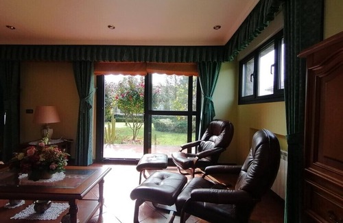 Llanes Ski Chalet | Chalet Ideal Llanes- Centro, con Jardín, Garaje Para 4 Vehículos