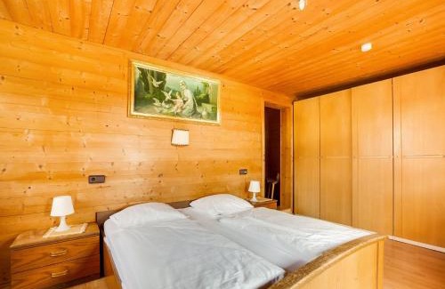 Oberhausen House | Chalet in Jochberg near Thurn Pass Skiing