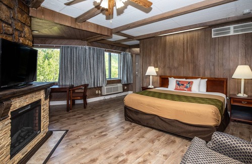 Gatlinburg Hotel | Chalet Inn