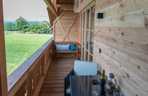 Gaißach Ski Chalet | Chalet 'Isarursprung' with Mountain View, Wi-Fi and Air Conditioning
