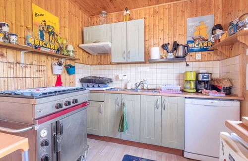Rouffiac-des-Corbieres Ski Chalet | Chalet 'Japon' with Mountain View, Shared Pool and Private Terrace