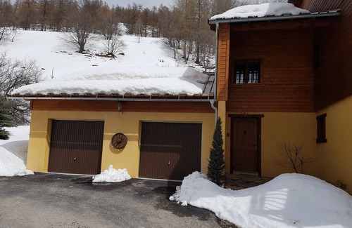 Allos Ski Chalet | Chalet Jeannot Luxury chalet in La Foux d'Allos altitude 1715m