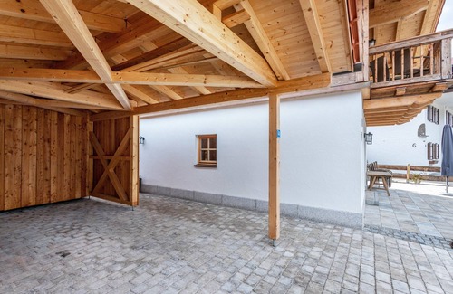 Reit im Winkl Ski Chalet | 'Chalet Kaisereck' with Terrace & Wi-Fi