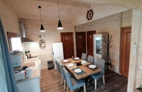 Sulniac Ski Chalet | CHALET L'AVENTURE 14km from VANNES
