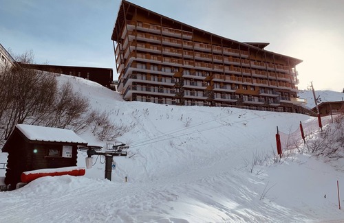 Bourg-Saint-Maurice Apartment | Chalet le Chamois Apartment 10 2nd floor ski in ski out