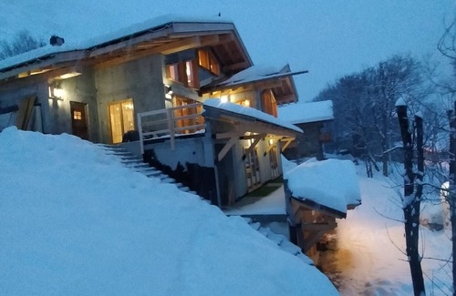 Bonneval-sur-Arc Ski Chalet | Chalet le Mont Seti at 1800 m altitude, 2 steps from the ski slopes!