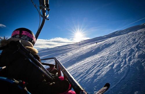 Crest-Voland Apartment | Chalet Le Valentin - Appartement de charme, proche piste et centre village MAE-3304