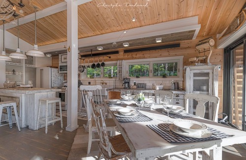 La Malbaie Cabin | Chalet Makabane