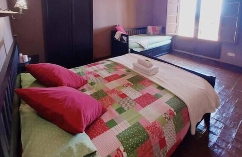 Terrades Ski Chalet | Chalet 'Mas Sibina' with Shared Terrace, Private Garden and Wi-Fi