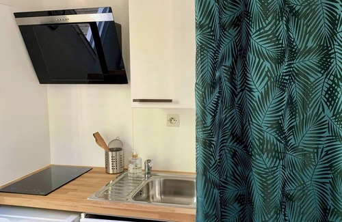 Le Porge Apartment | Chalet Mavalear naturiste La Jenny - 4 people