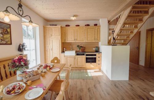 Grundlsee House | Chalet near Lake Grundlsee with Sauna