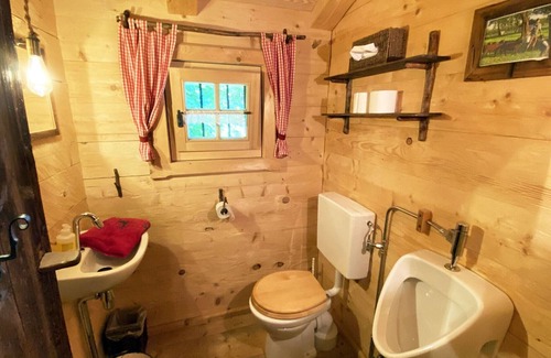 Asten House | Chalet near the lake in Asten