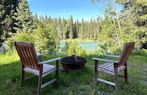 Cohoe Ski Chalet | Chalet on the Kasilof River