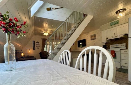 Stevensville House | Chalet on the Lake 73 w/Beach Access, Pools, Sport Courts, Fishing Pond & more!
