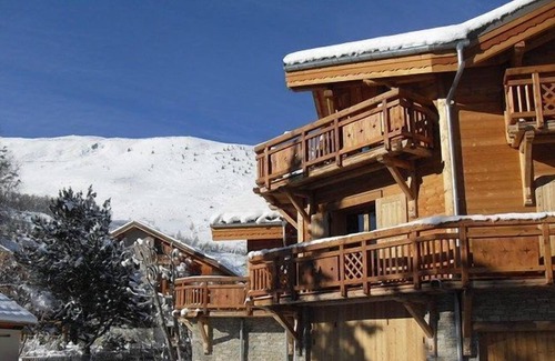 Mont-de-Lans Ski Chalet | Chalet PRIVÉ, proche des pistes, terrasse privée