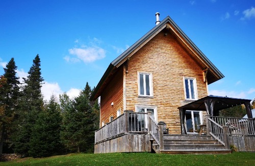 Lac-Etchemin Ski Chalet | Chalet Rivière Etchemin, A unique place