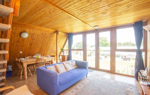 Martin House | Chalet Seventyfour
