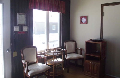 Larouche Cottage | Chalet sur le bord du lac d'une chambre Le Gabriel