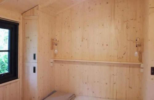 Moncrabeau Other | Chalet sur pilotis avec terrasse - 5 personnes - API-1-52-505