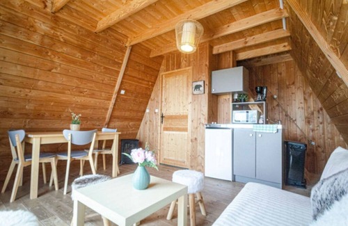 Ouffieres Ski Chalet | Chalet Tipi Pour 4 Personnes : un Chalet Insolite Pour un Séjour en Normandie !