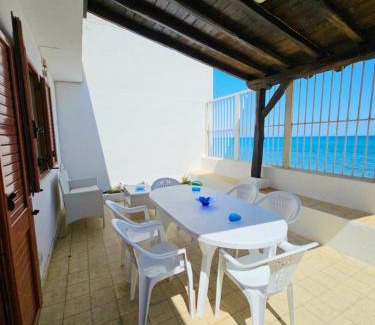 Torre di Faro Apartment | Chalet Tiziana ~ Una veranda sul mare ~