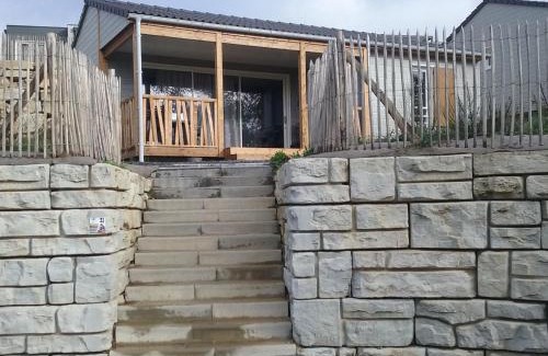 Arzal Ski Chalet | Chalet tranquille en Bretagne avec piscine chauffée, 2 chambres, proche mer et nature - FR-1-783-15