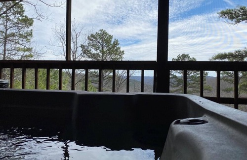 Eureka Springs Cabin | Chalet with a view at Bear Mountain - Hottub