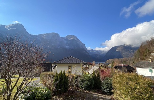 Obertraun House | Chalet with parking lot