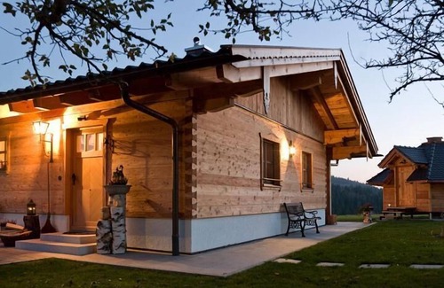 Mauth Apartment | Chalet with sauna and outdoor seating area