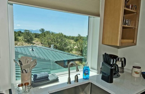 Baca Grande House | Challenger Views at Ridgecrest: Peaceful Retreat