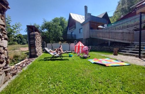 Velke Karlovice Ski Chalet | Chalupa U Šindelářů - Velké Karlovice
