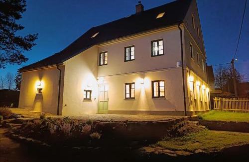 Zandov House | Chalupa Velká Javorská