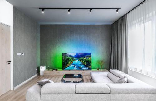 Banska Bystrica Apartment | Chalupku - Luxurious apartment 70m2 in direct centrum with parking included, Air-conditioned, balcony, quiet sleep, best in town