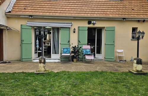 Montereau-Fault-Yonne House | Chambre Élégante Duo Romantique Chez L'habitant