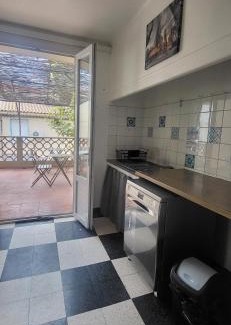 Port-la-Nouvelle Hotel | Chambre 2 - avec grande terrasse