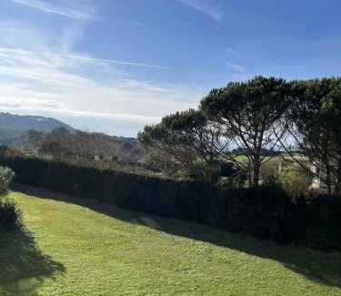 Bidart House | Chambre chez l'habitant, au pied de la plage, piscine et vue océan