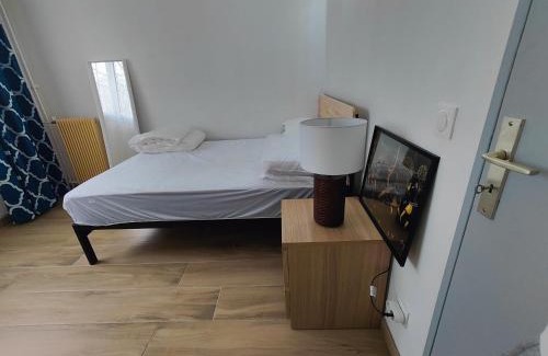 Le-Plessis-Trevise House | Chambre d'hôte dans appartement à partager