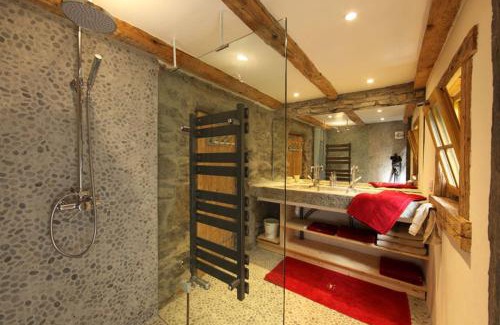 Treffort Bed & Breakfast | Chambre d'hôtes chalet La Longère